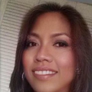 Meet your Posher, Imelda